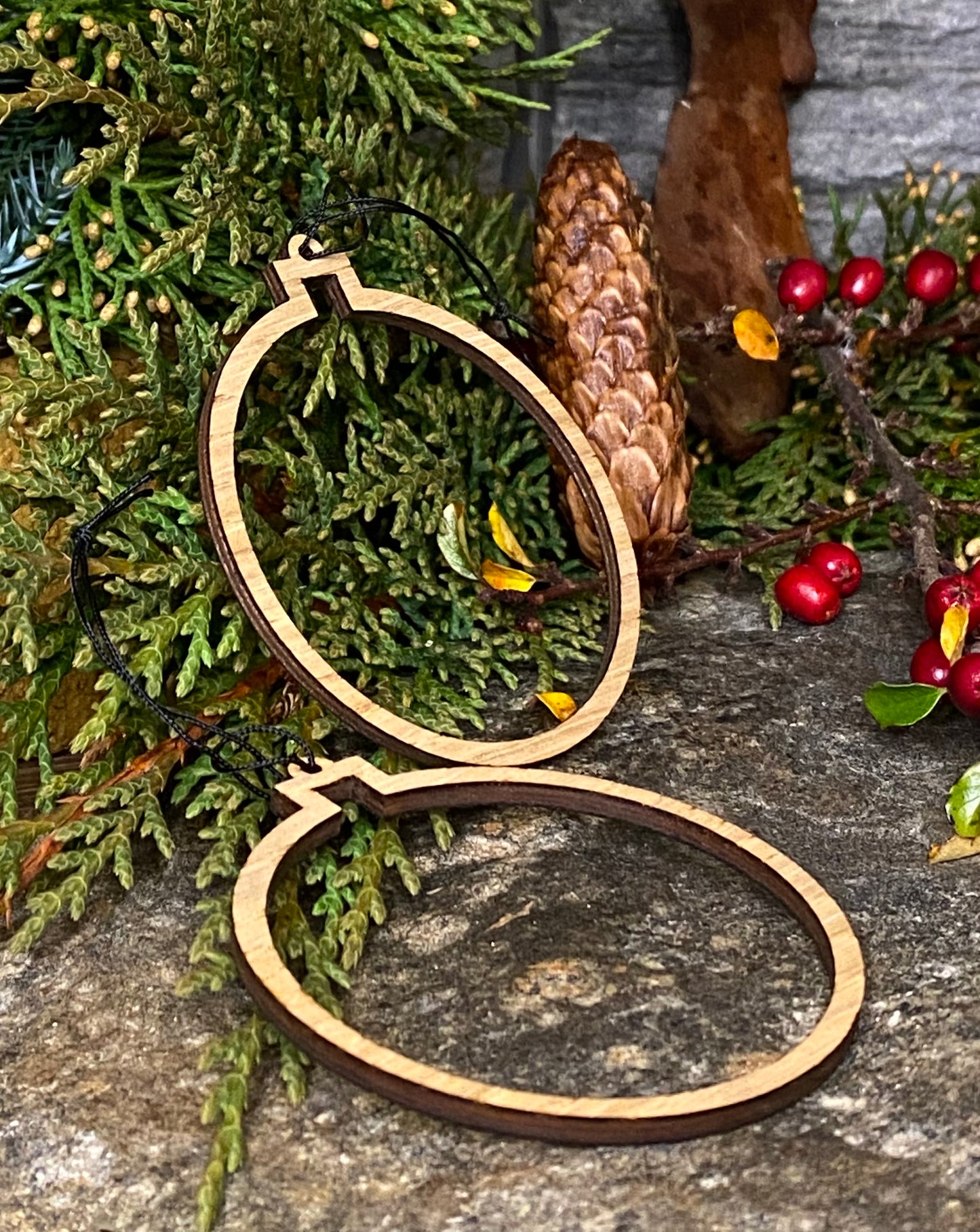 Julekule i eik. 2pk